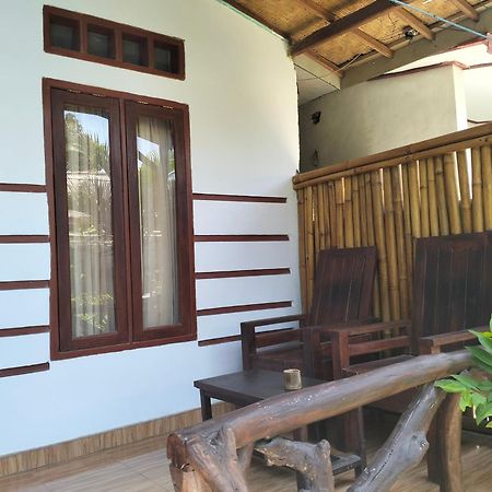 Nadil Homestay Kuta  Exterior photo