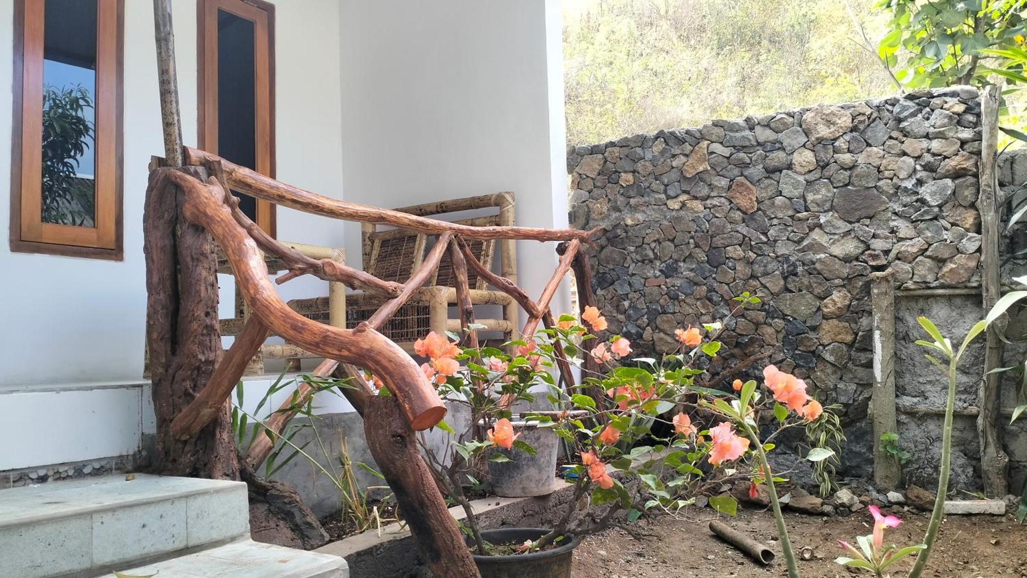 Nadil Homestay Kuta  Exterior photo